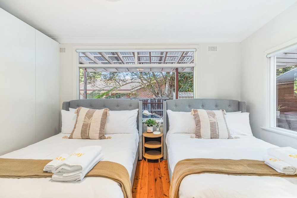 StayAU 4BRM Charming Home in Mt Colah