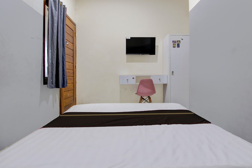 OYO 94919 Nay Guesthouse Dan Kost