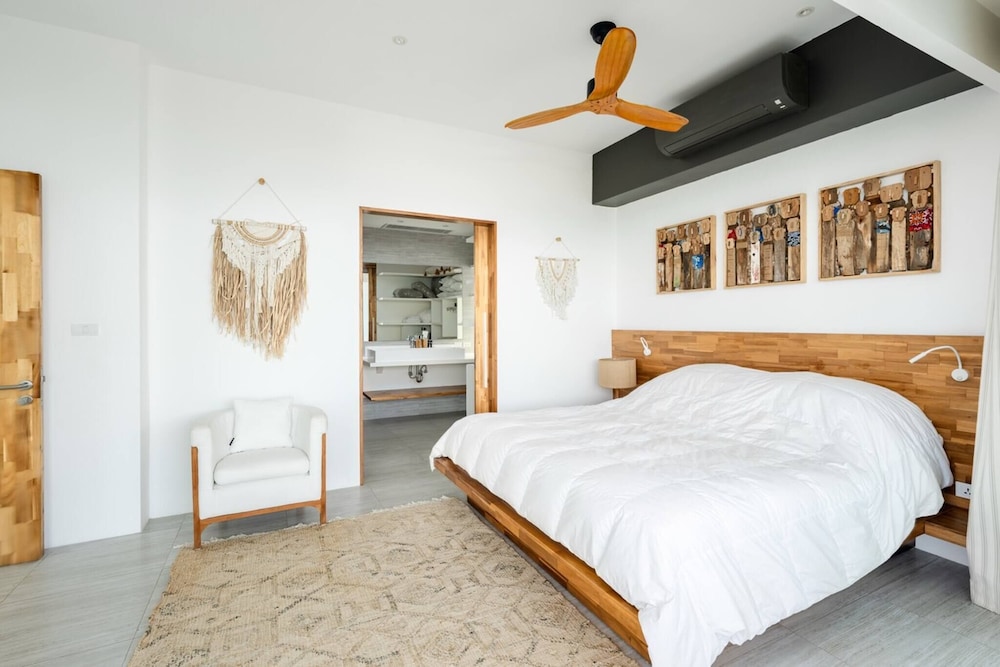 Luxury Sea View Pool Villa L at Unique Residences