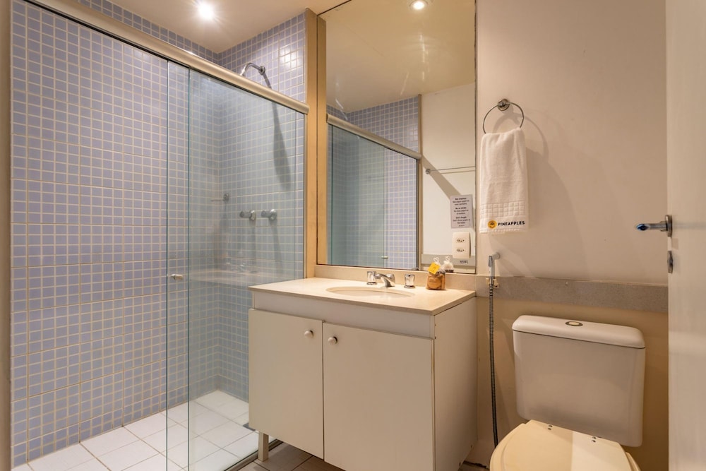 2 Minutes From Copacabana Beach Df408
