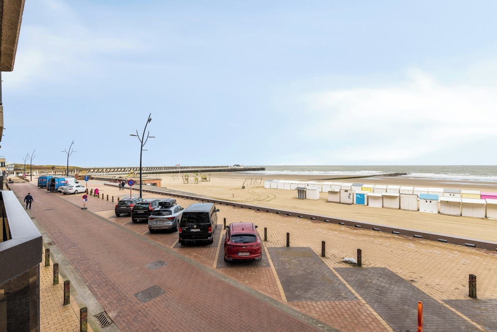 Apartment in Blankenberge by the Sea