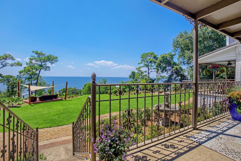 Jubilee Suites Boutique B&B