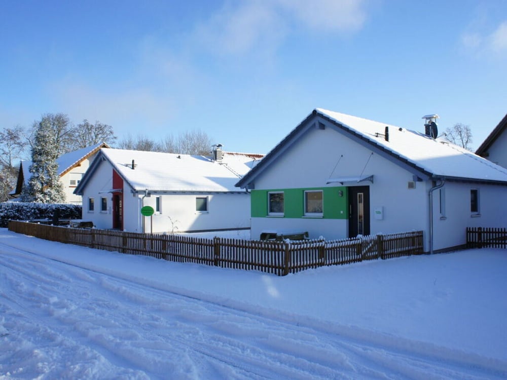 Amselgrun Modern Retreat