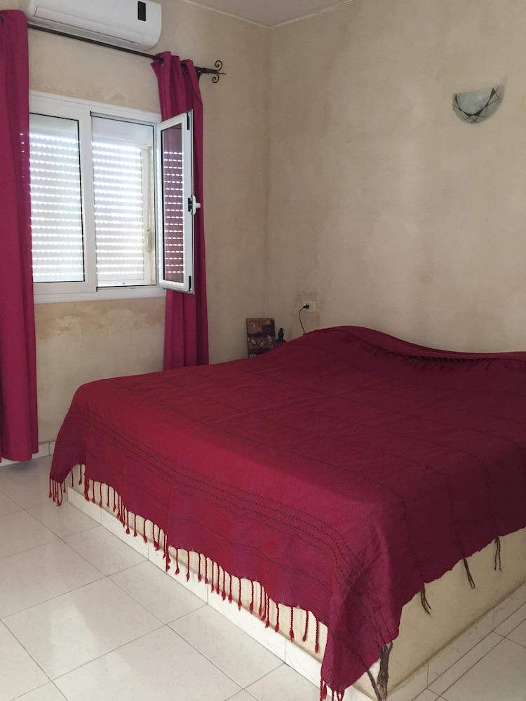 Independent Villa With Private Pool, Covered Parking view 4