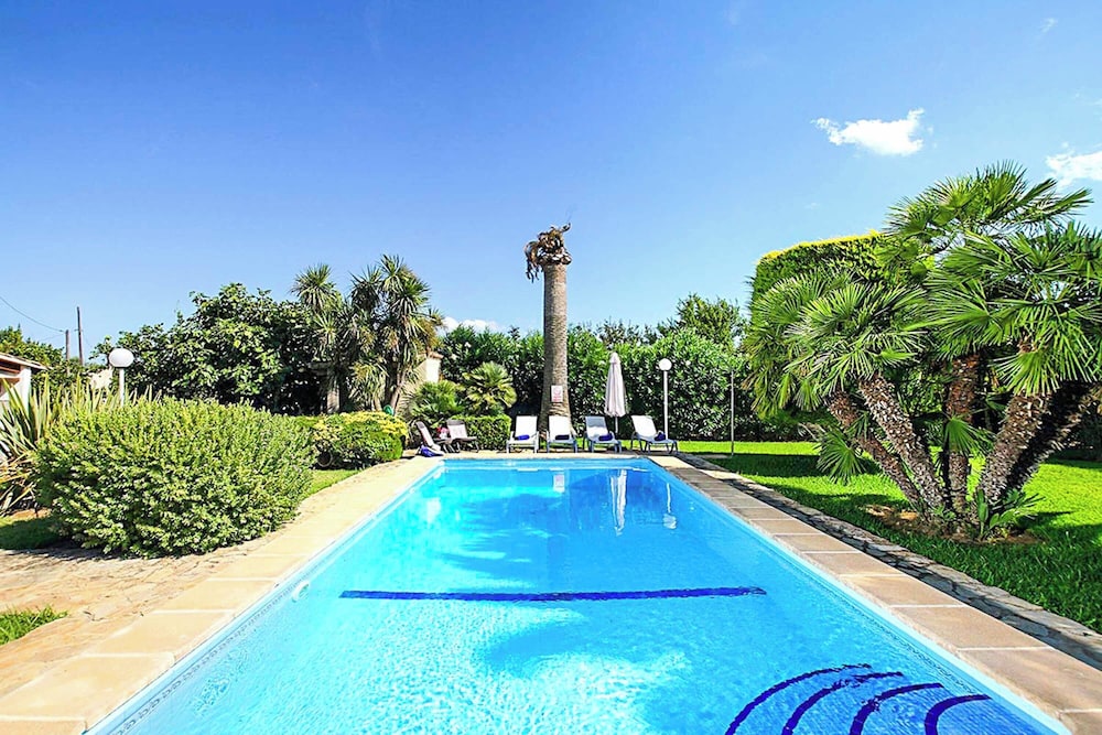 Villa Moreno