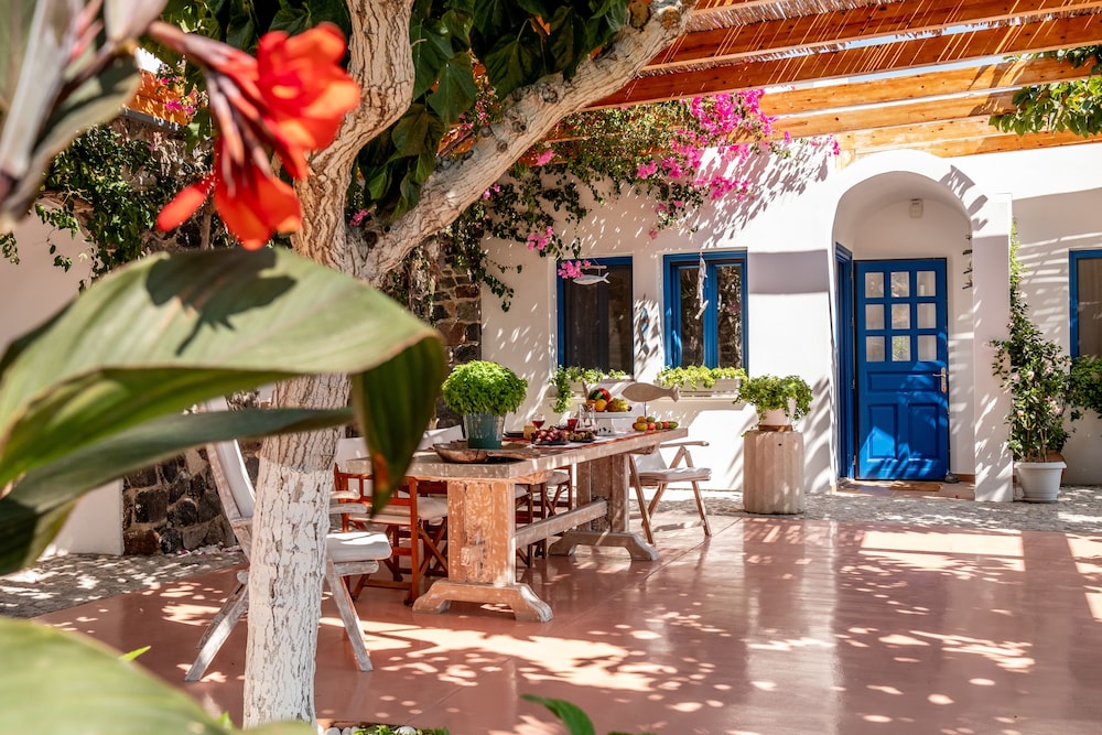 Santorini Mystique Garden photo 3