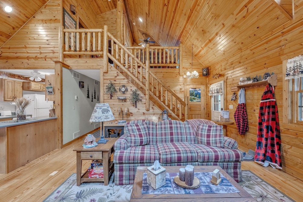 Woodlands Cabin Retreat In Oxford 2 Bedroom Cabin