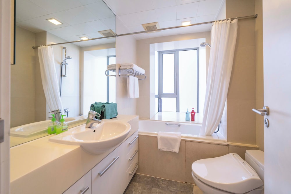 Tyms Bright 2BR 1BA Apt Yongxin Century