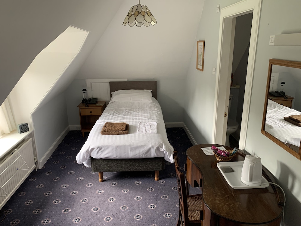 Whitchester Christian Guest House
