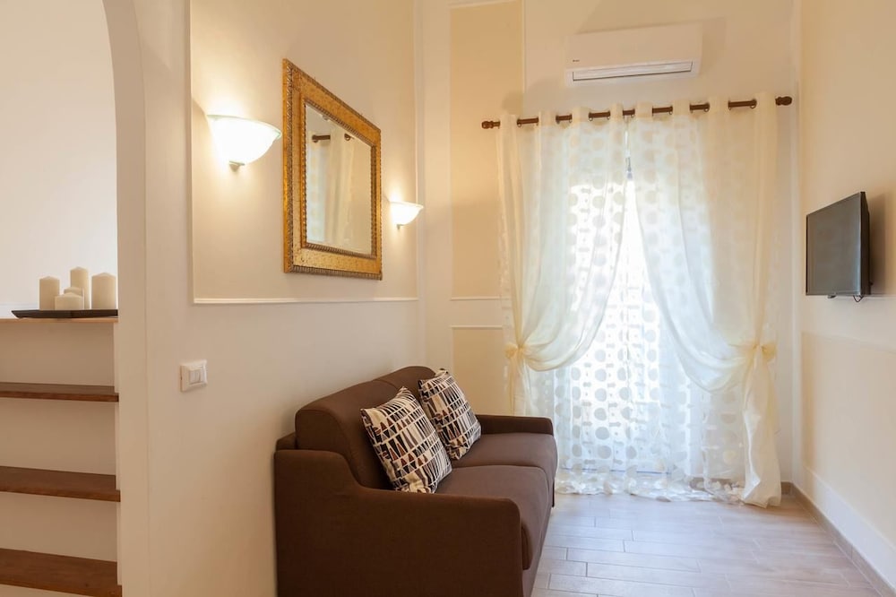Ripetta Little House