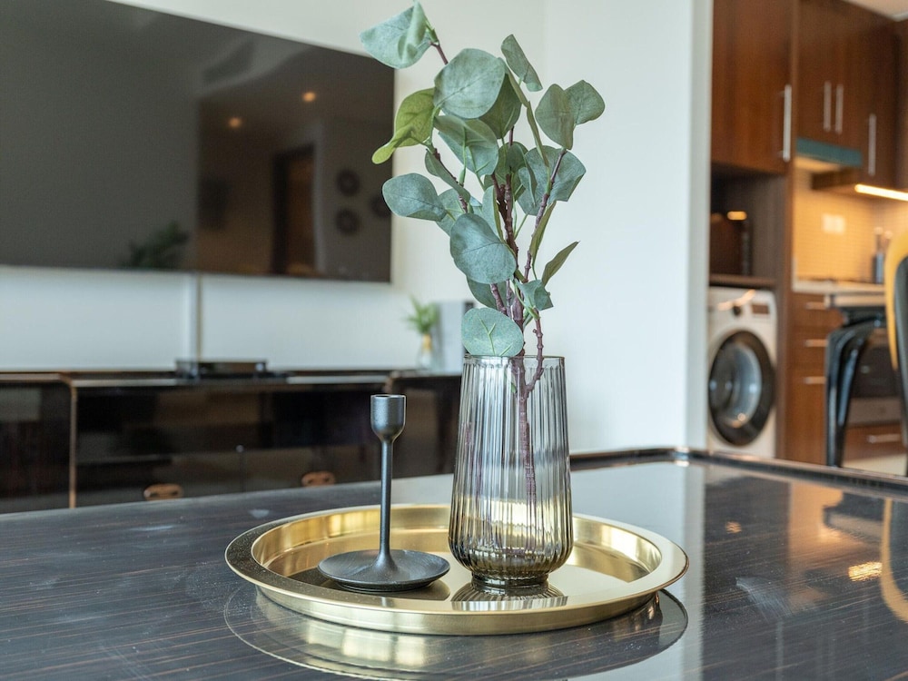 1BR Dlx City View Near Dubai Mall by Belvilla