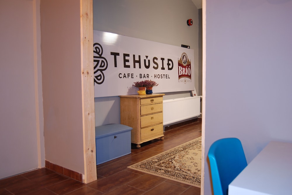 Tehúsið Hostel