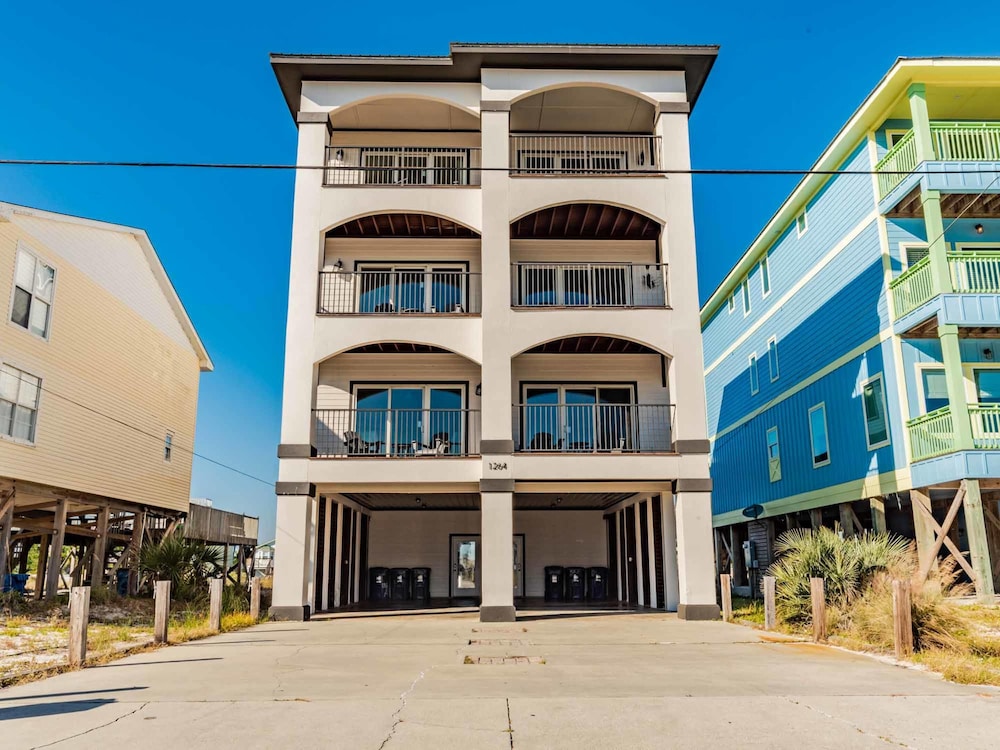 Southern Secret East by Southern Vacation Rentals