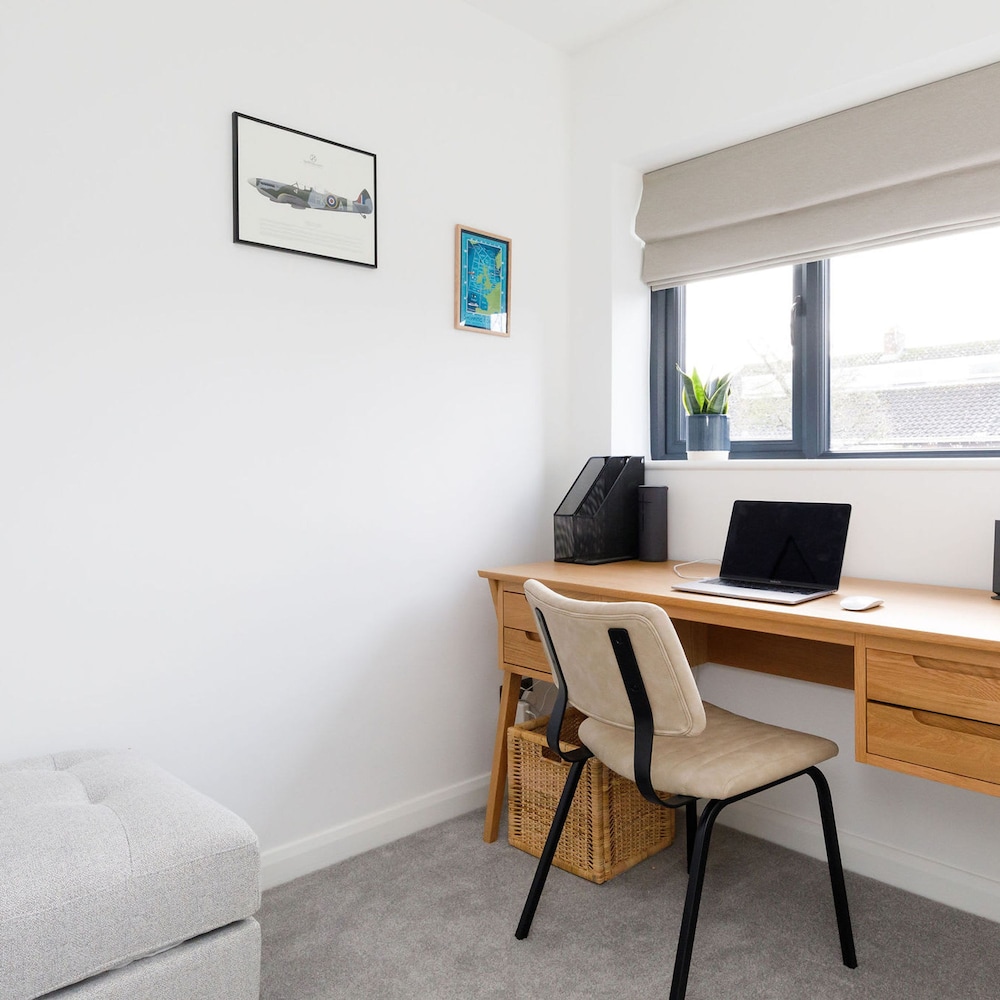 Renovated Home for 8 Canal Walk to Chichester
