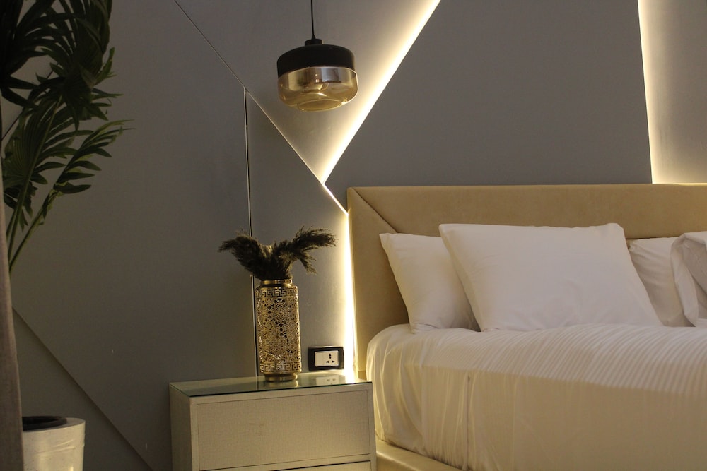 Elite Hotel