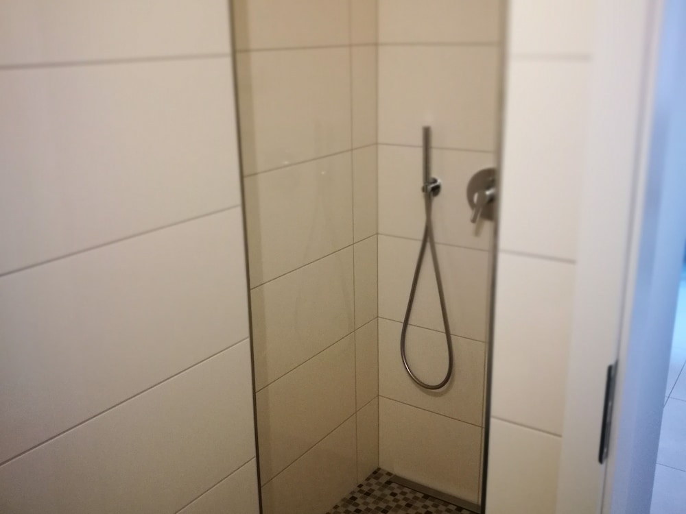 SHS Suite Home Sweet Strassen II