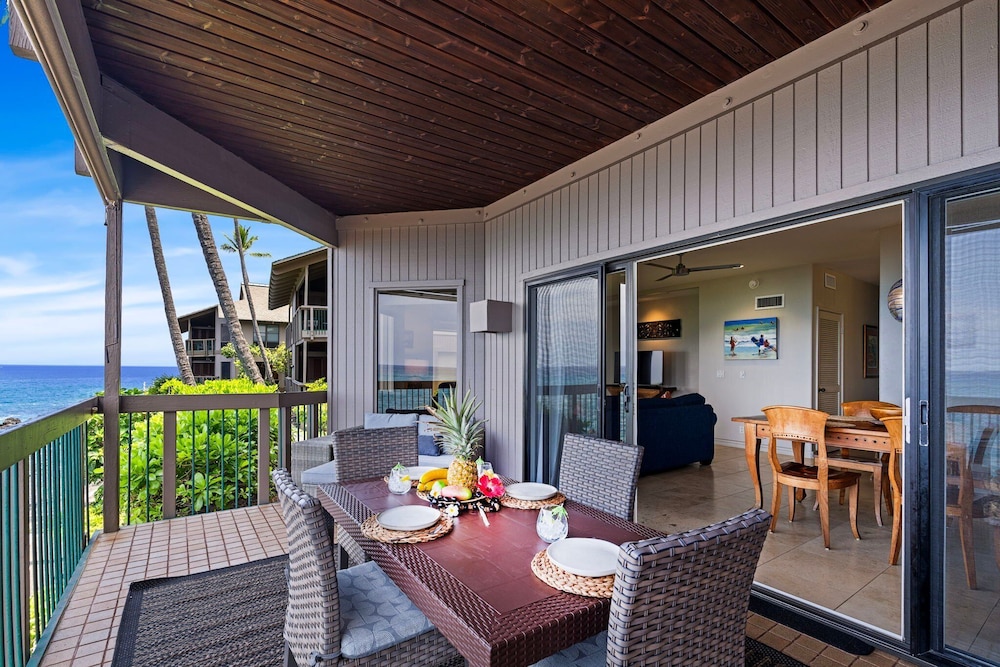 Oceanfront Kanaloa Condo - Pools, Hot Tubs & Sunset Views- Vrkcv