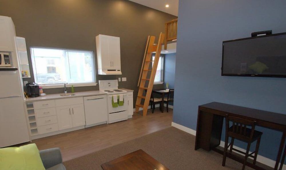 First Avenue Executive Suites