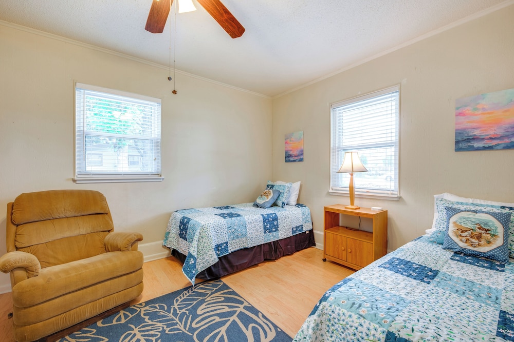 Fish, Relax & Repeat: Home w/ Yard in Eastpoint!