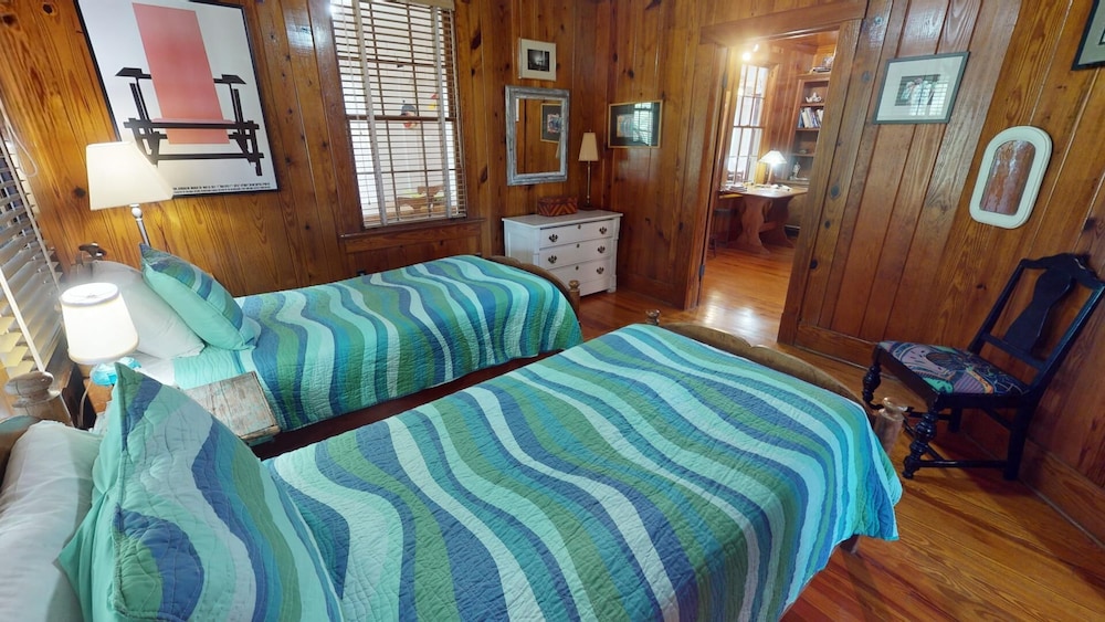 Lollipop II by Tybee Vacation Rentals