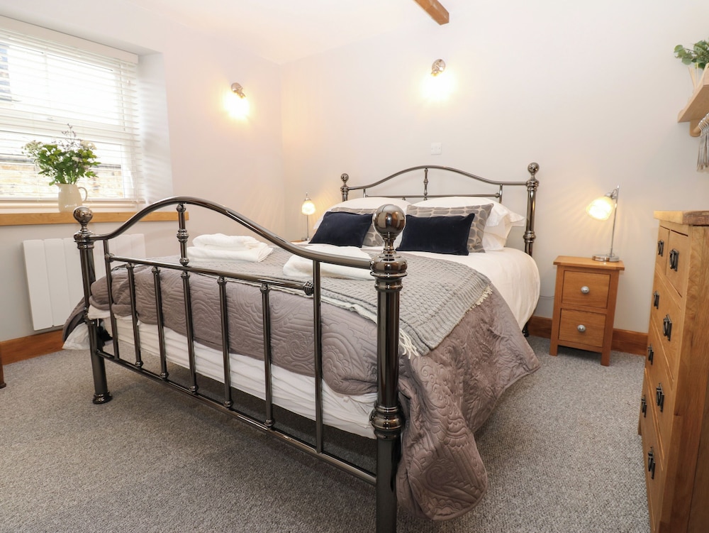Larl Cottage