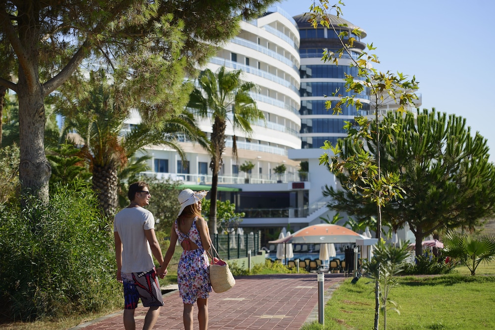 Raymar Resort & Aqua