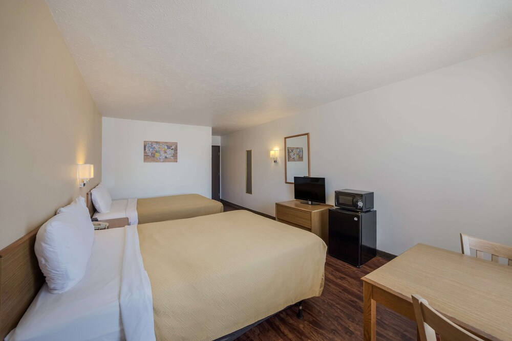 Studio 6 Limon, CO – I-70