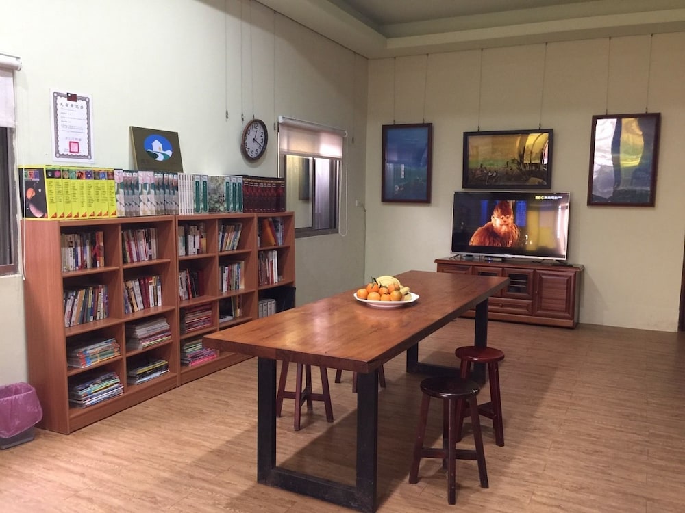 Lihebo Book House view 5