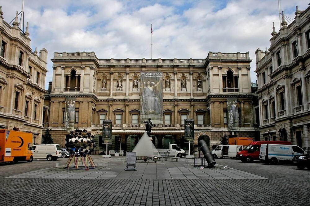 Livestay - Hidden Covent Garden Gem