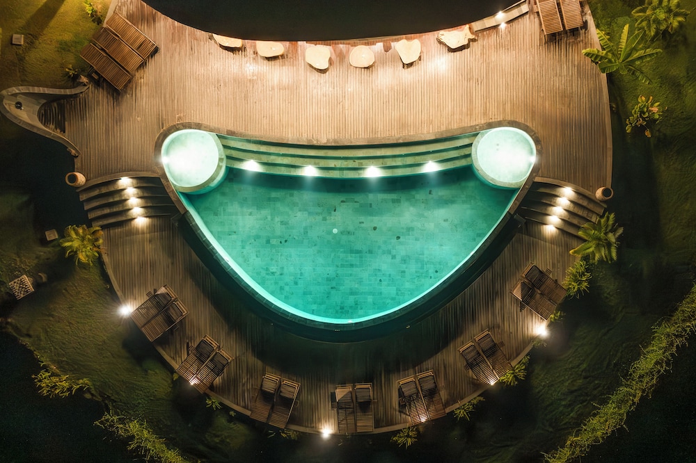 Ketanu Bamboo Lodge Sumba