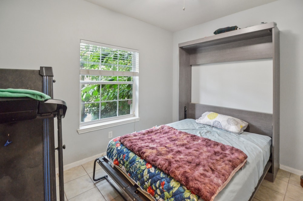 Stylish Houston Heights House 3 Bedroom Townhouse