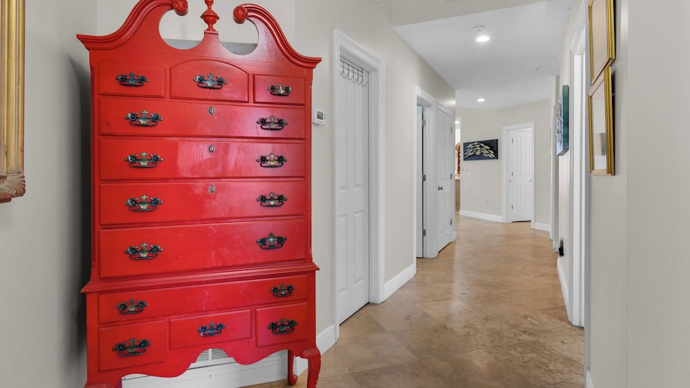 Legacy 303: Beachfront Retreat on 30a!