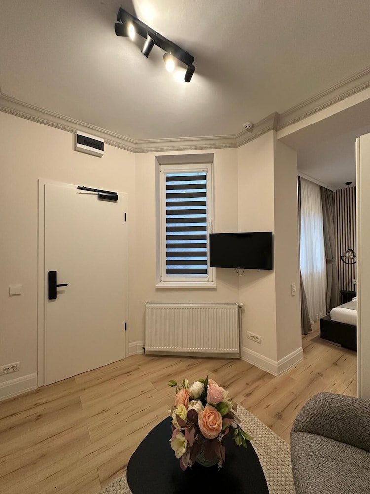 House4You Praporgescu