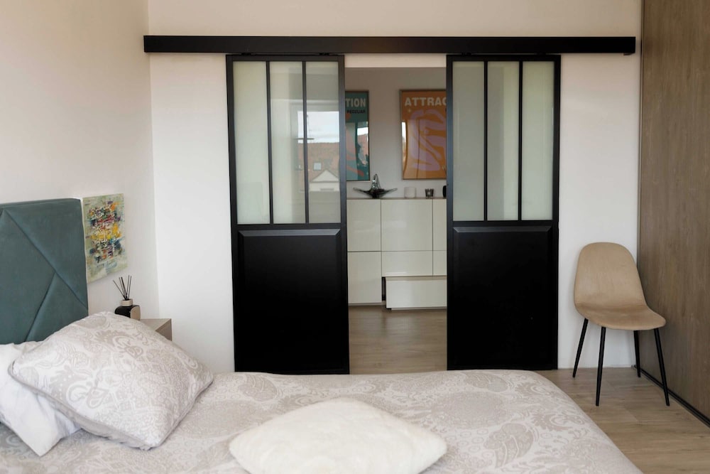 Superb 3bdr/6p Family Flat in Strasbourg