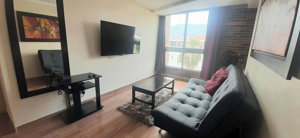 Comfortable apartment Great location