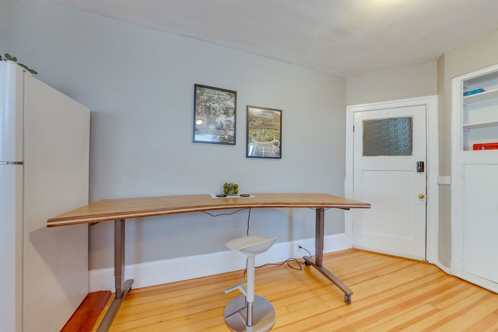 St Louis Vacations - Inviting St Louis Apartment - Great Location! - Property Image 8
