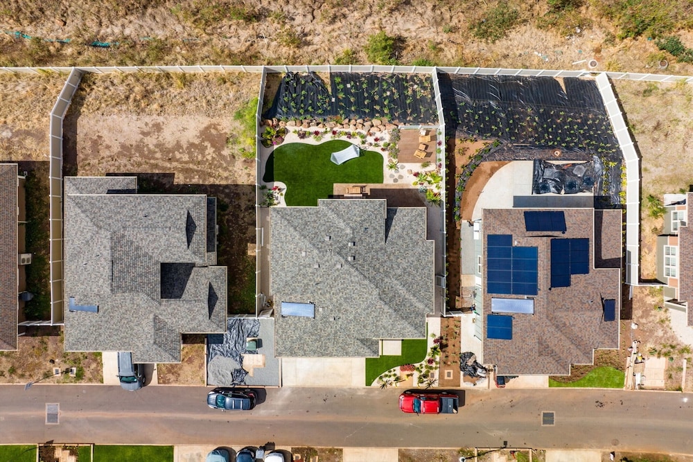 Ocean Views, Modern New Build, Yard 10min to Beach Ocean Escape by Avantstay view 2