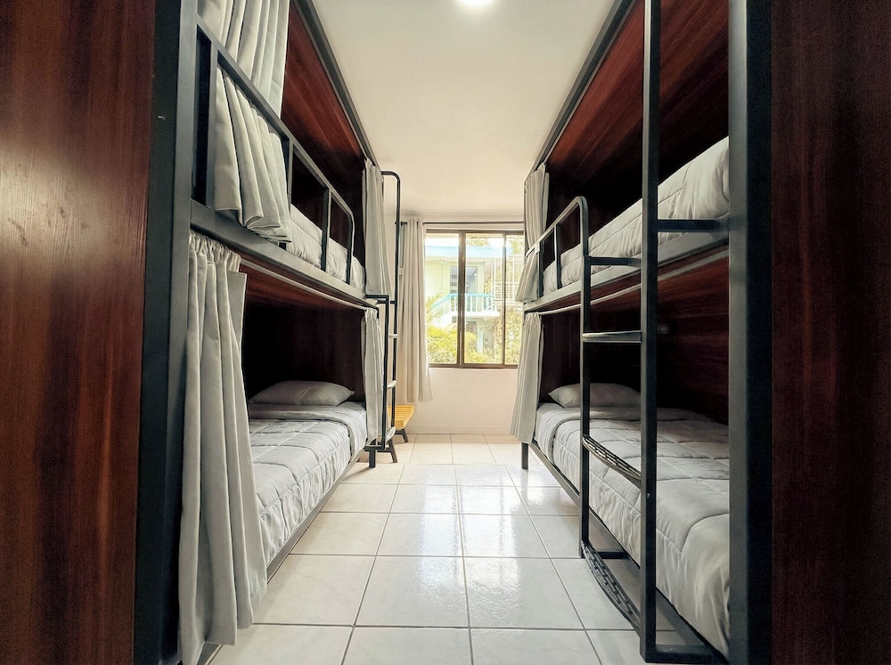 Viajero La Fortuna Hostel