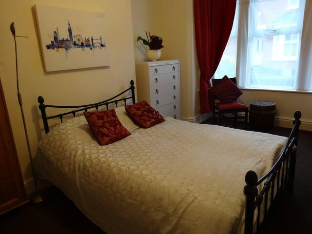 Photo 9