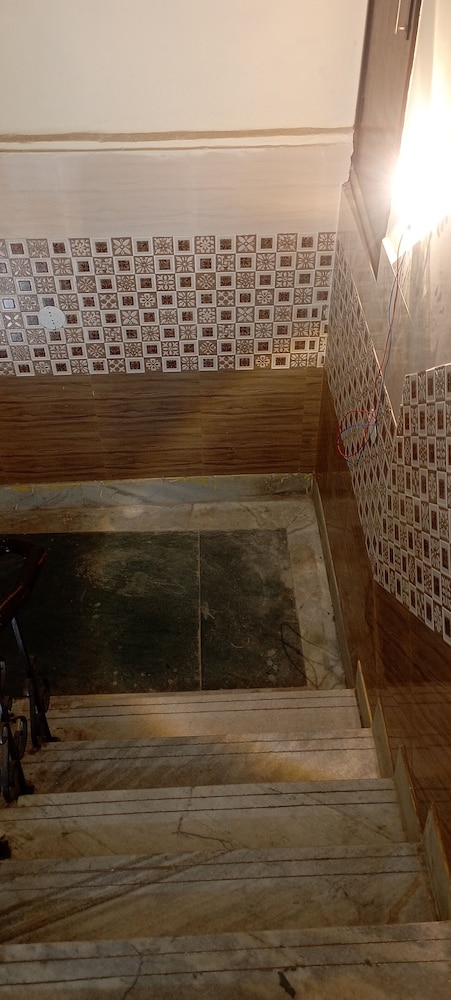 ASHOK NANDINI GUEST HOUSE