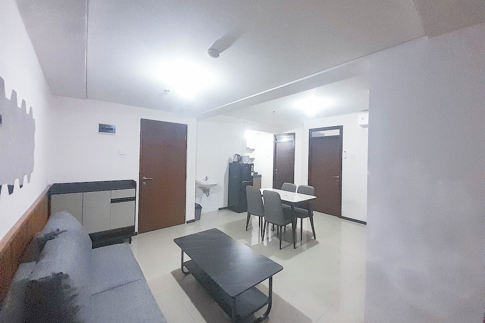 Grey Nest 2Br At Gateway Pasteur Apartment