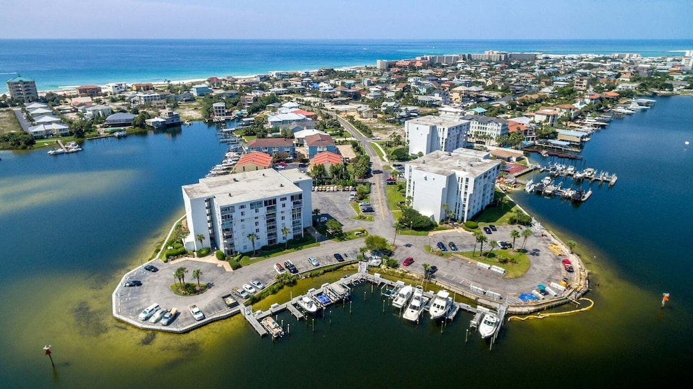 Dolphin Point 702a 2 Bedroom Condo