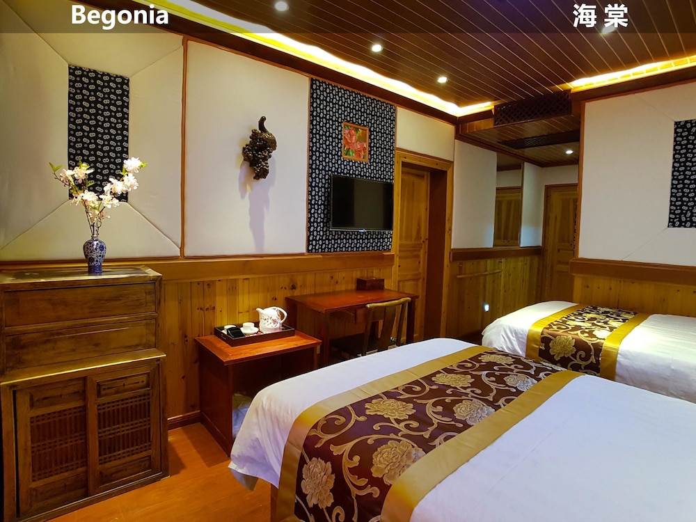 Yangshuo Li River Lodge
