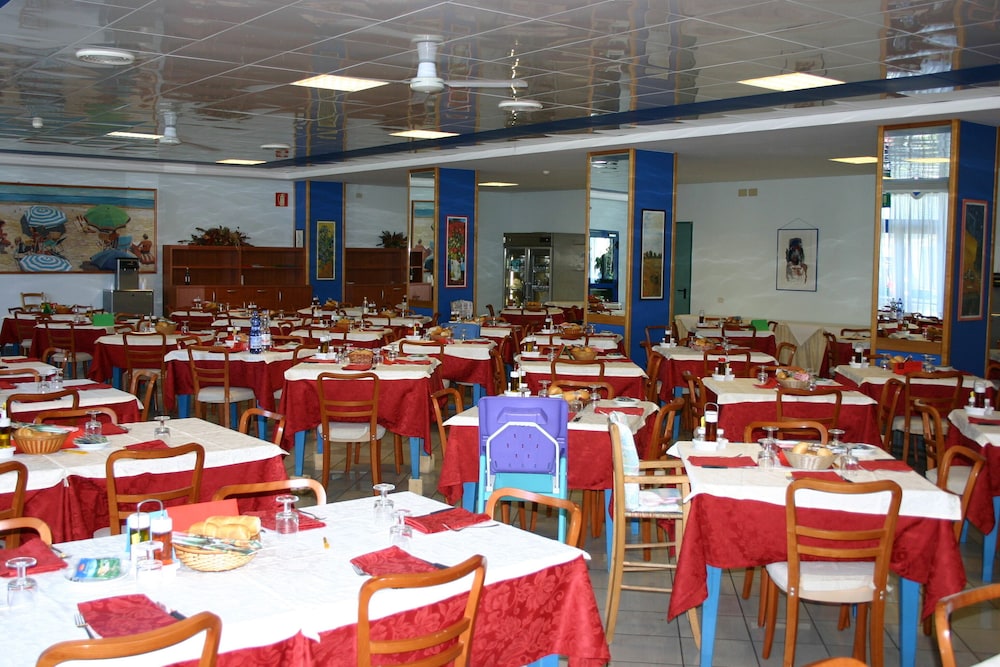 Bella Italia & EFA Village