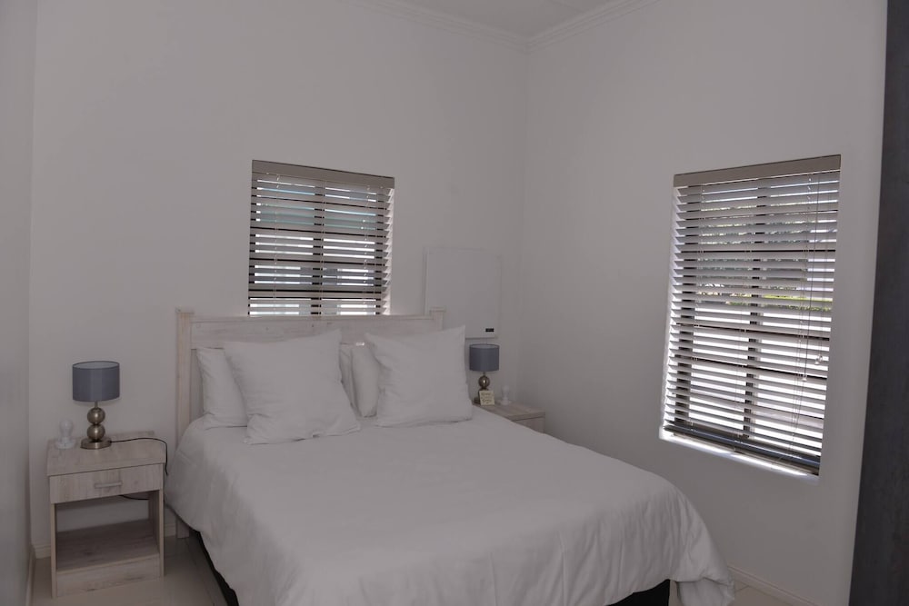 Pelican Cove is a Modern 4-bedroom Holiday Home in Langebaan With Some Sea Views