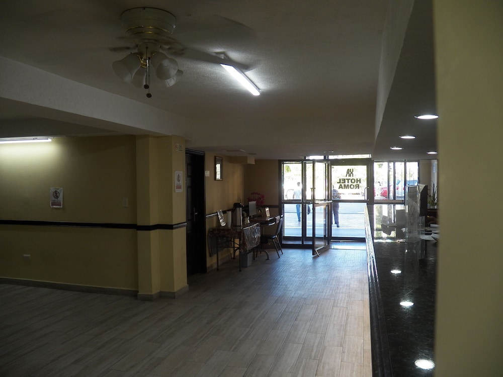 Corpus Christi Vacations - Hotel Roma - Property Image 2