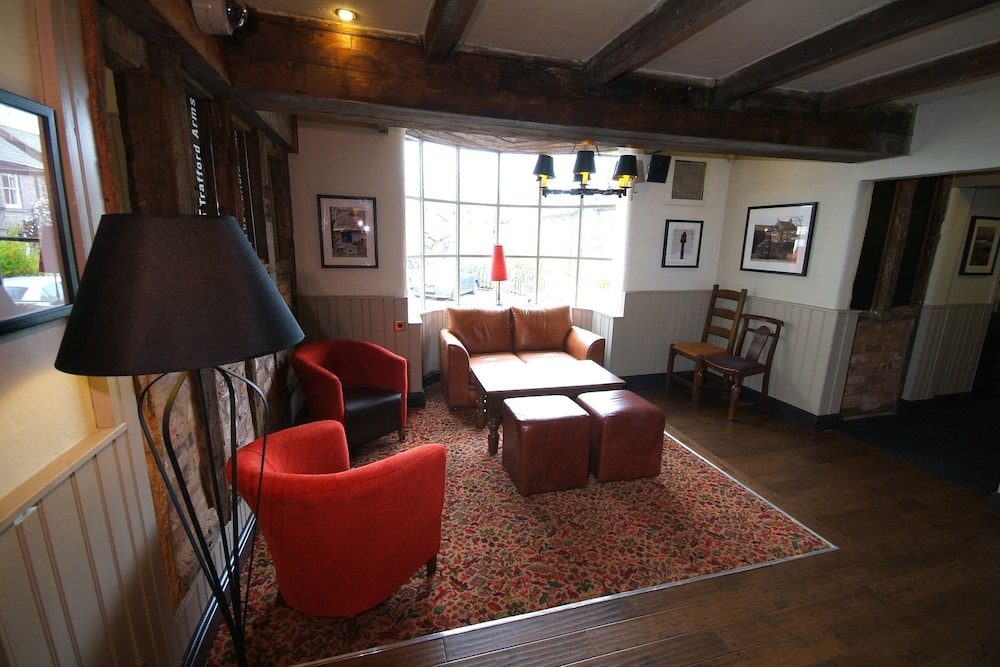 De Trafford Hotel by Chef and Brewer Collection