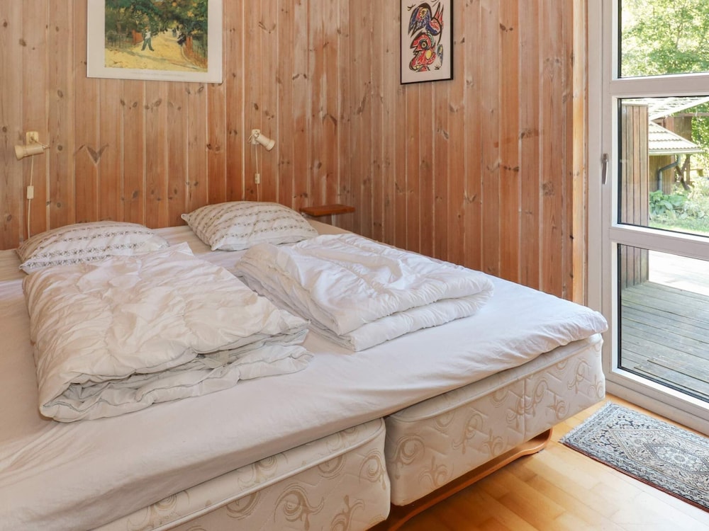 8 Person Holiday Home in Hadsund-by Traum
