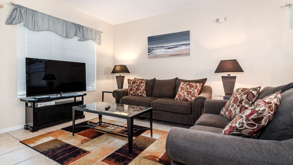 Windsor Palms Resort 6 Bedroom with Game Room 6 Home