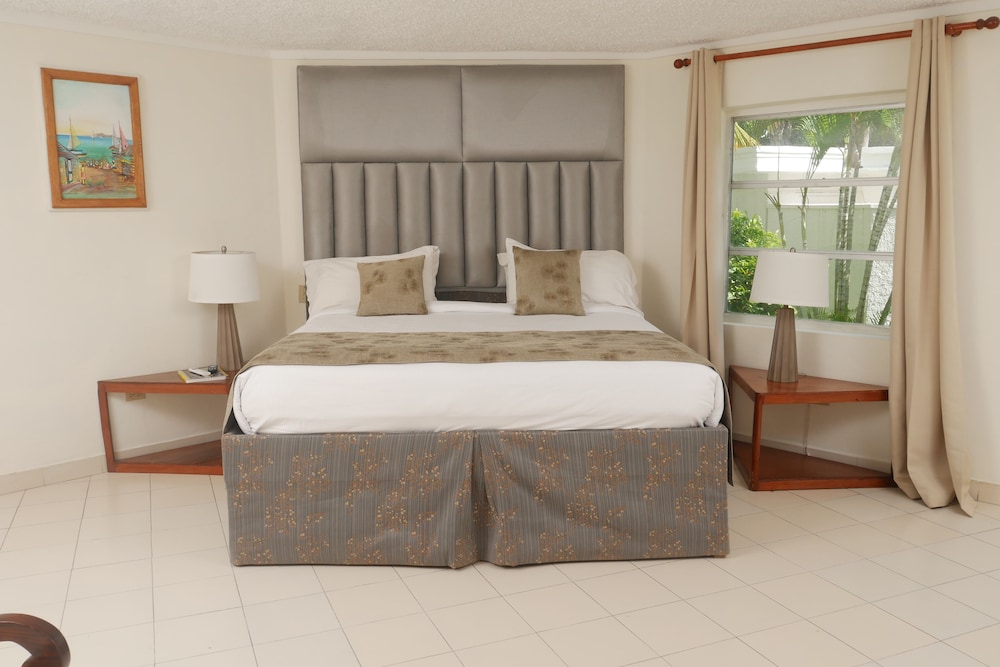 Kaliko Beach Club - All Inclusive Resort